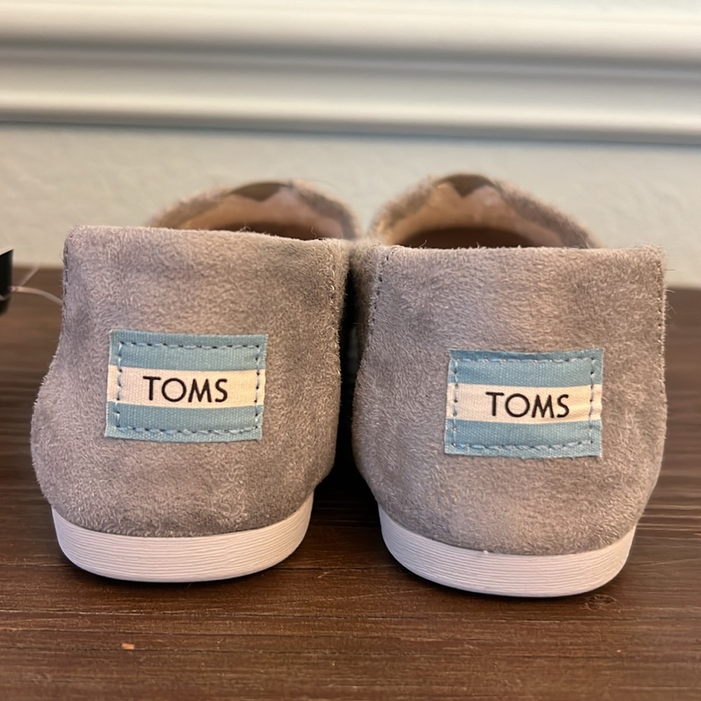 NWT TOMS Classic Grey Felt - Picture 3 of 7